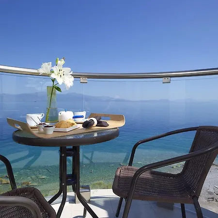 Arion Hotel 4*