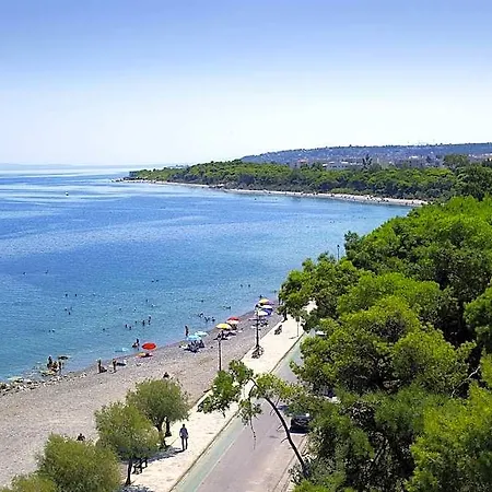 فندق Arion 4*