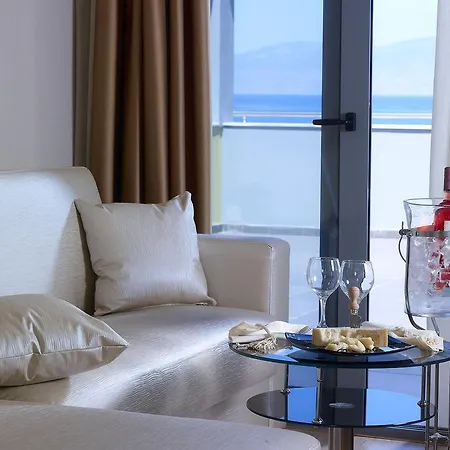 Arion Hotel 4*