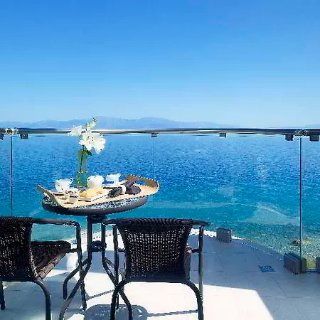 Arion Hotel 4*